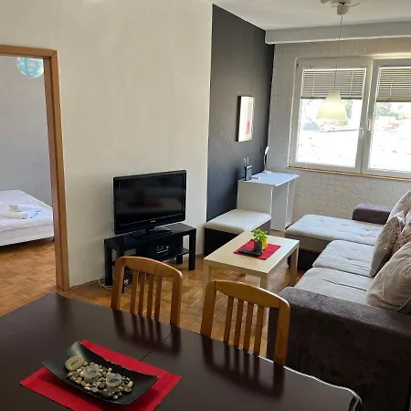 Mickitos Central Old Town Апартаменты Скопье